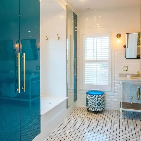 Villa Luxurious Estate Private Heated Pool